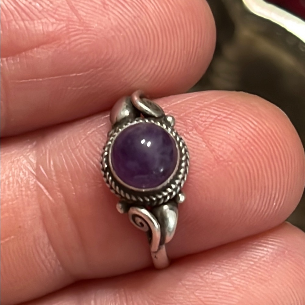 Elegant Silver and Purple turquoise Ring